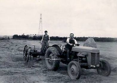 Peter McLeish with his dad at Holytown, 1954