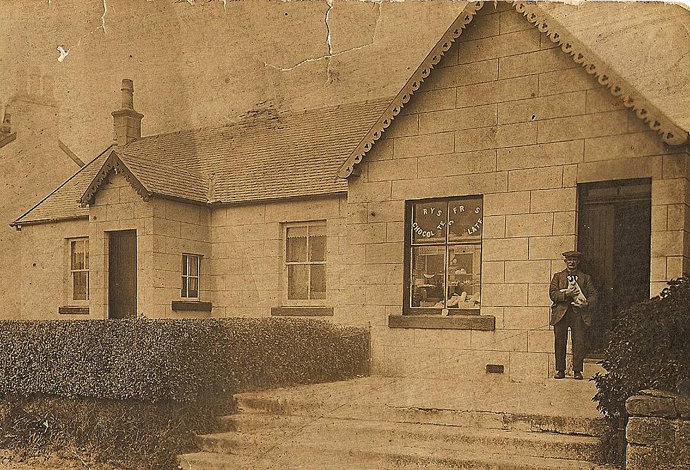 Greenbank Cottage with Jon Stewart and his shop