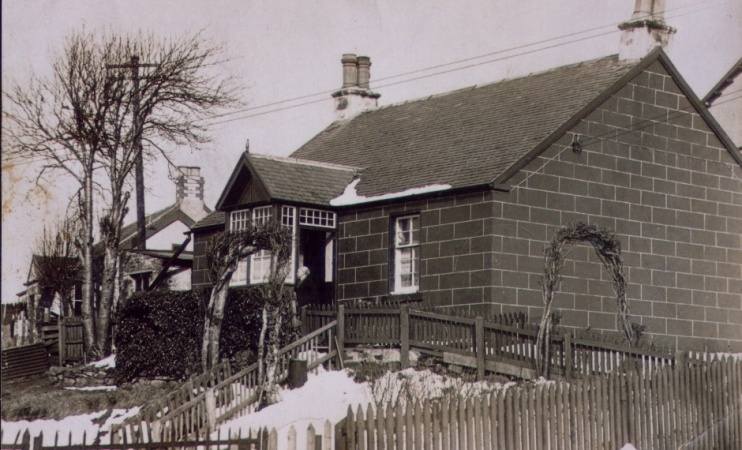 Thomsons house and hairdressers